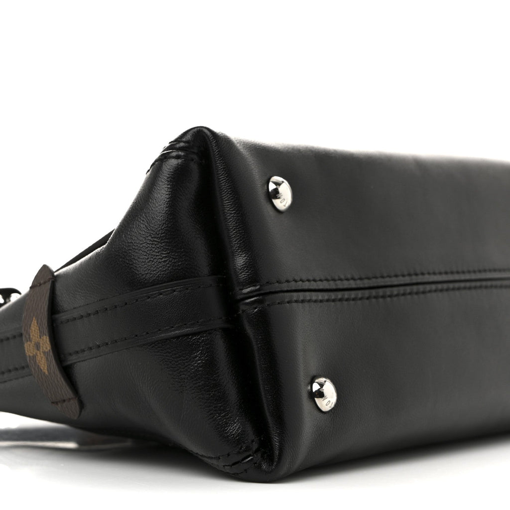 Lambskin CarryAll Cargo Vibe PM Black Black