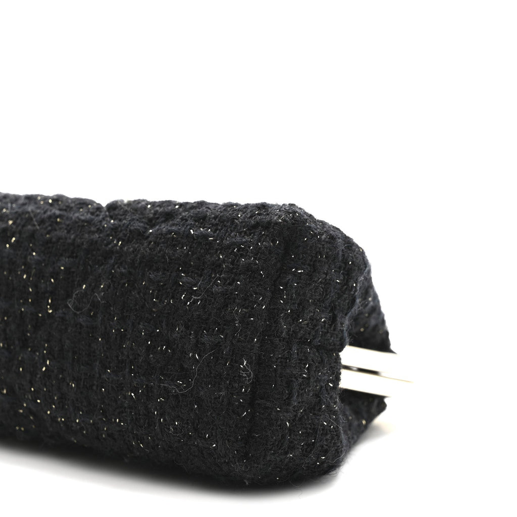 Tweed Quilted Kiss Lock Clutch Black
