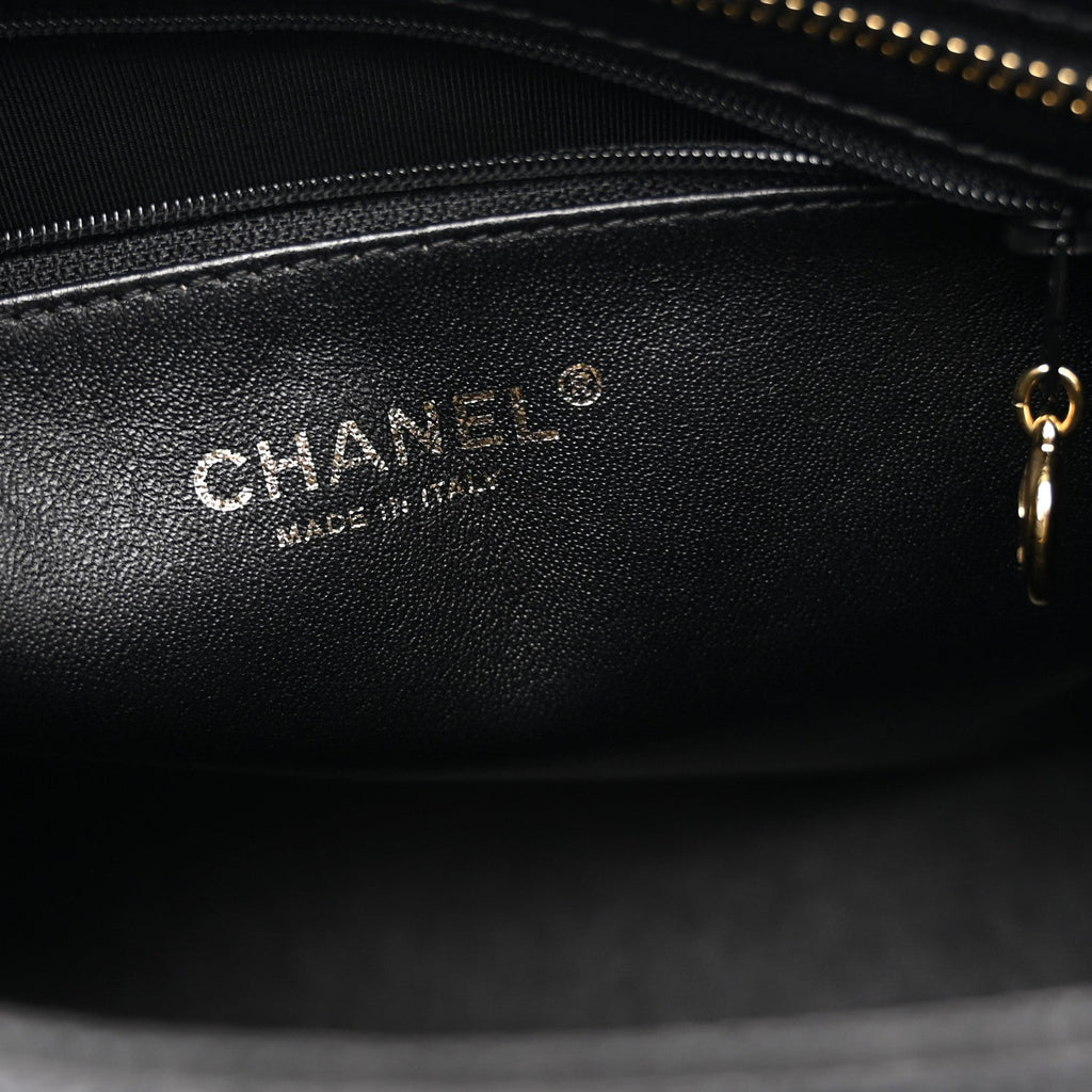Caviar Quilted Medallion Tote Black
