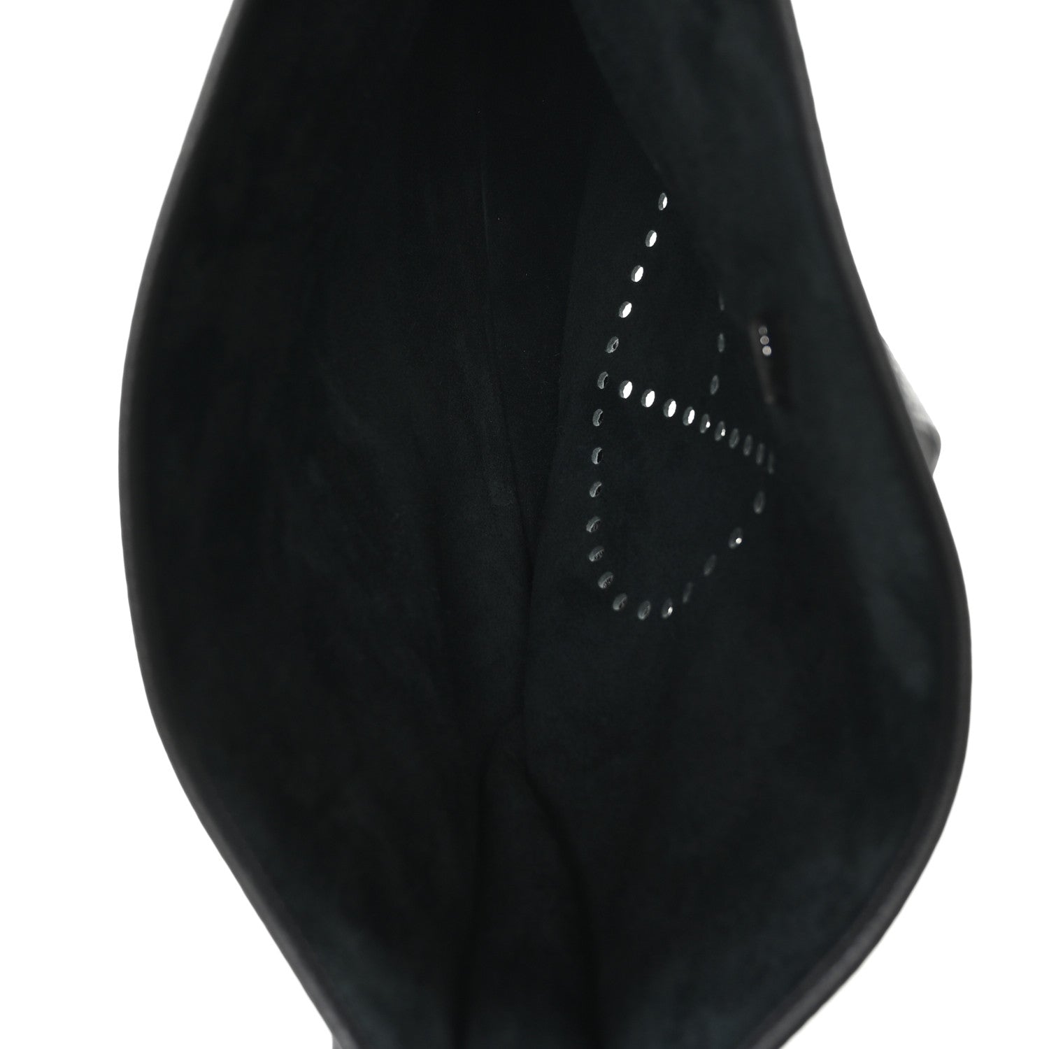 Taurillon Clemence Evelyne III TGM Black
