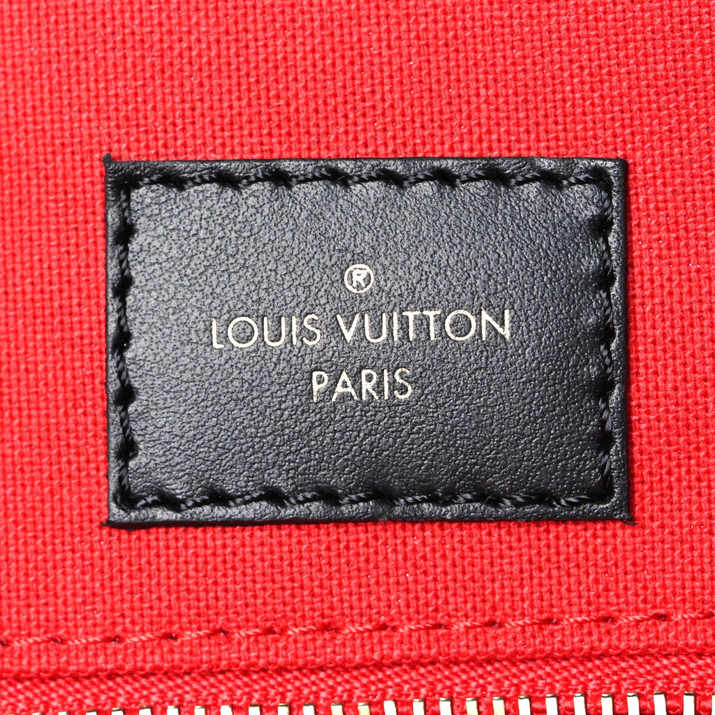 Reverse Monogram Giant Onthego MM