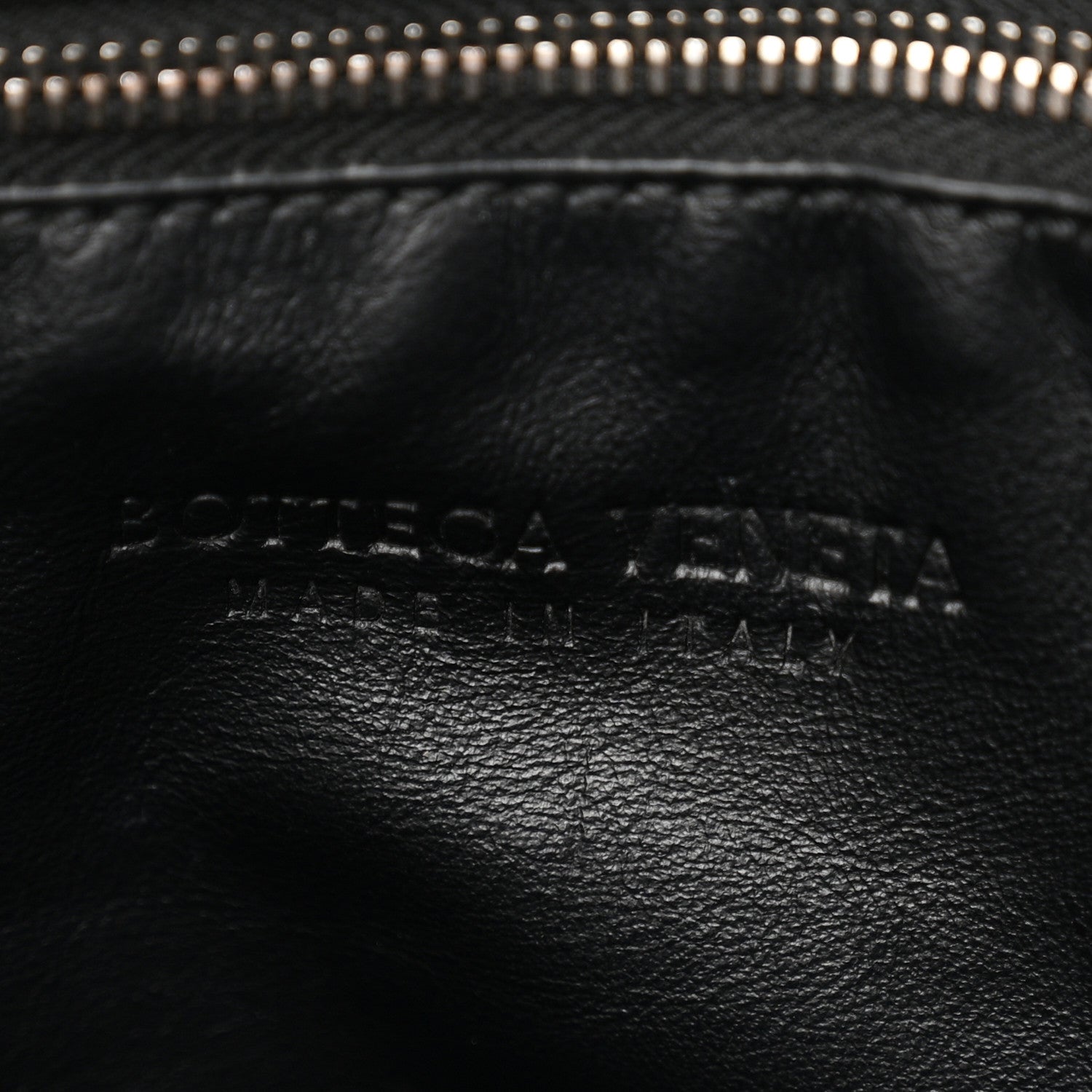 Nappa Intrecciato Medium Jodie Black