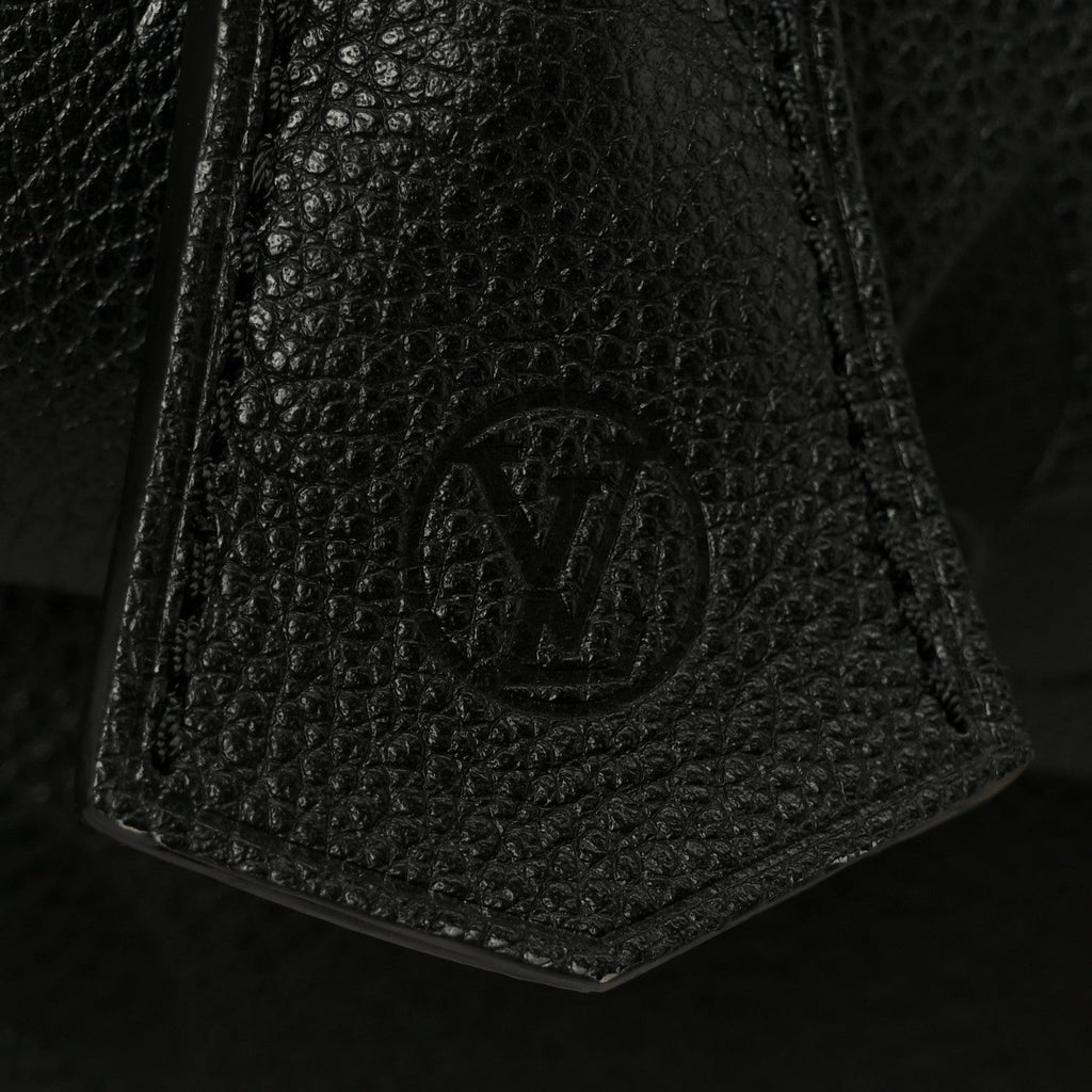 Empreinte Monogram Giant Madeleine MM Black