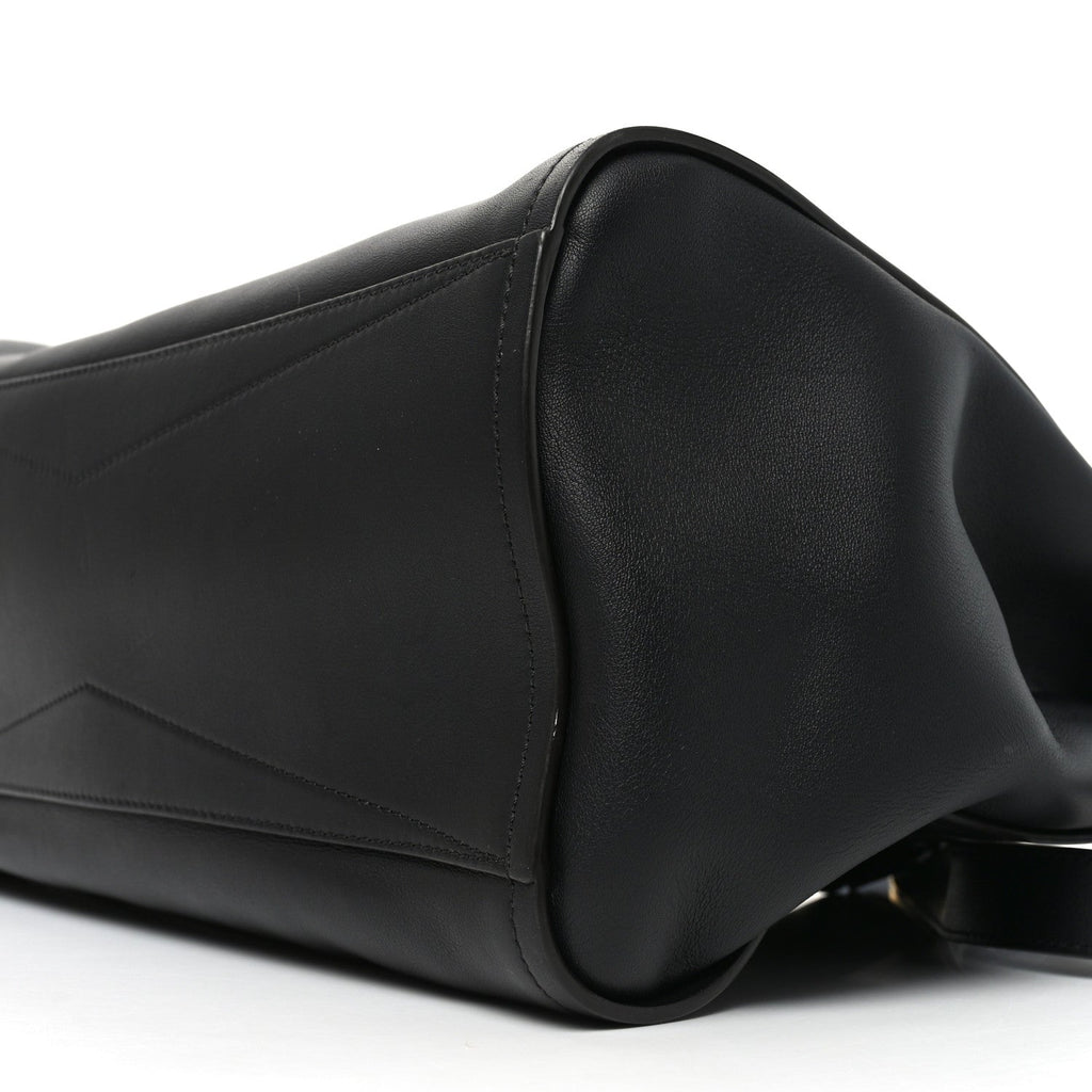 Calfskin Medium Mystic Shoulder Bag Black