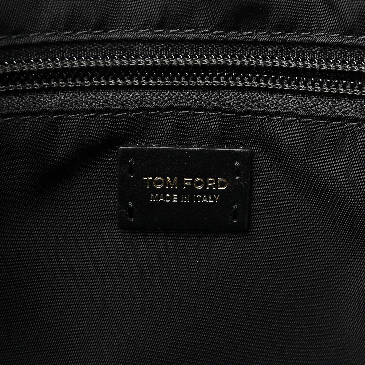 Nylon Pouch With Chain Black