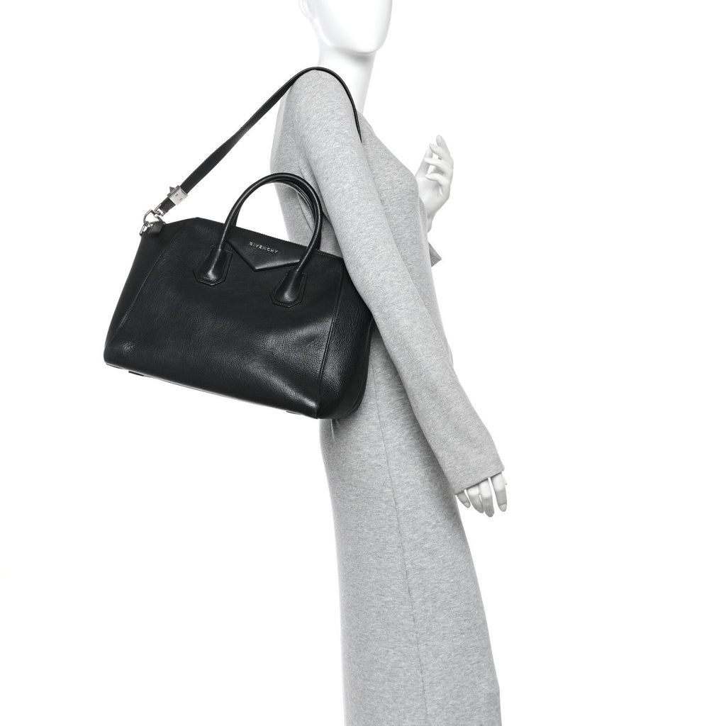 Sugar Goatskin Medium Antigona Black Black