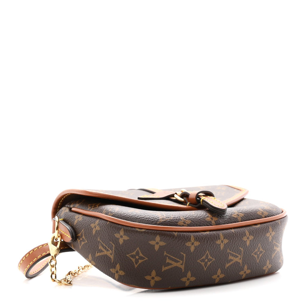 Monogram Solo