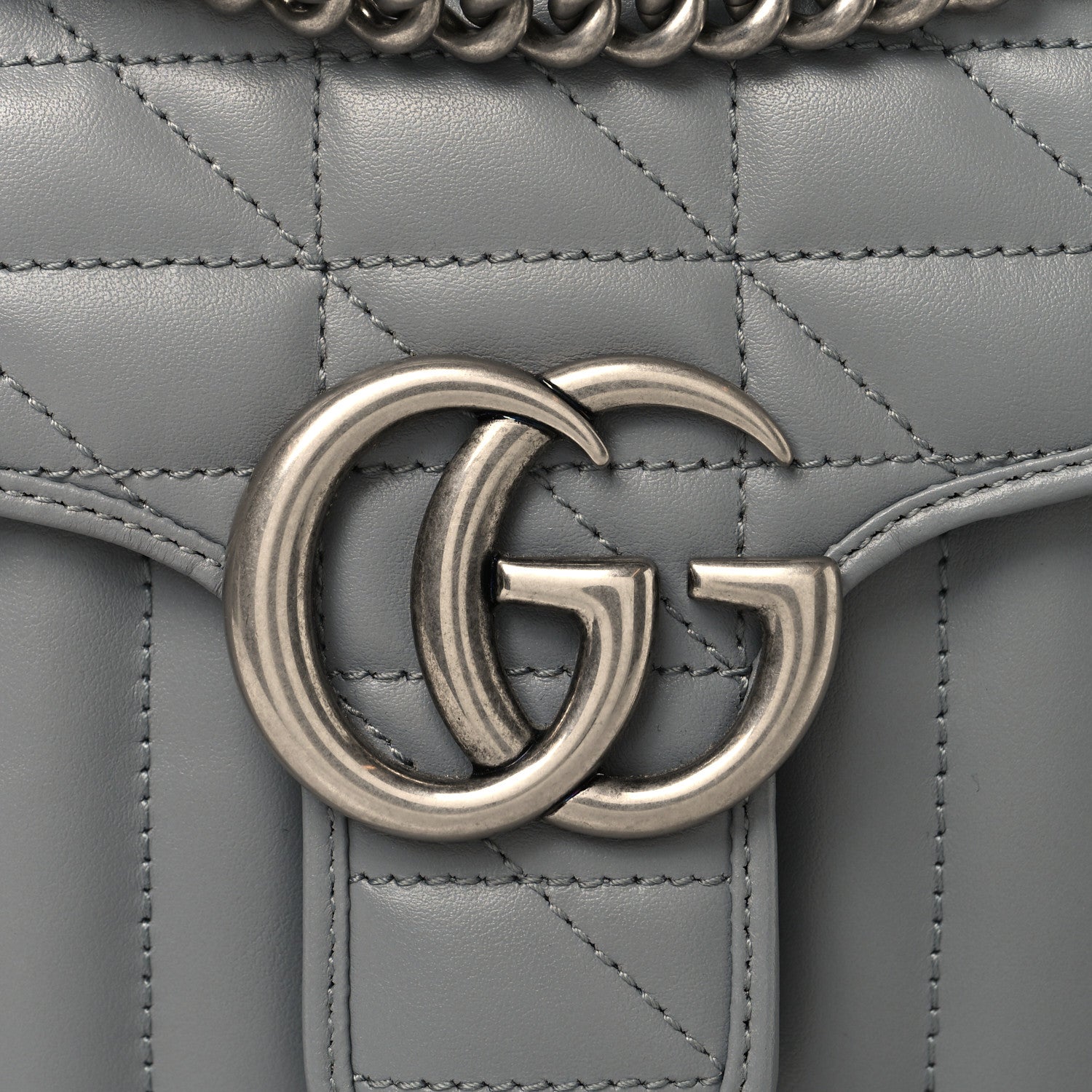 Calfskin Matelasse Aria Small GG Marmont Shoulder Bag Deep Grey