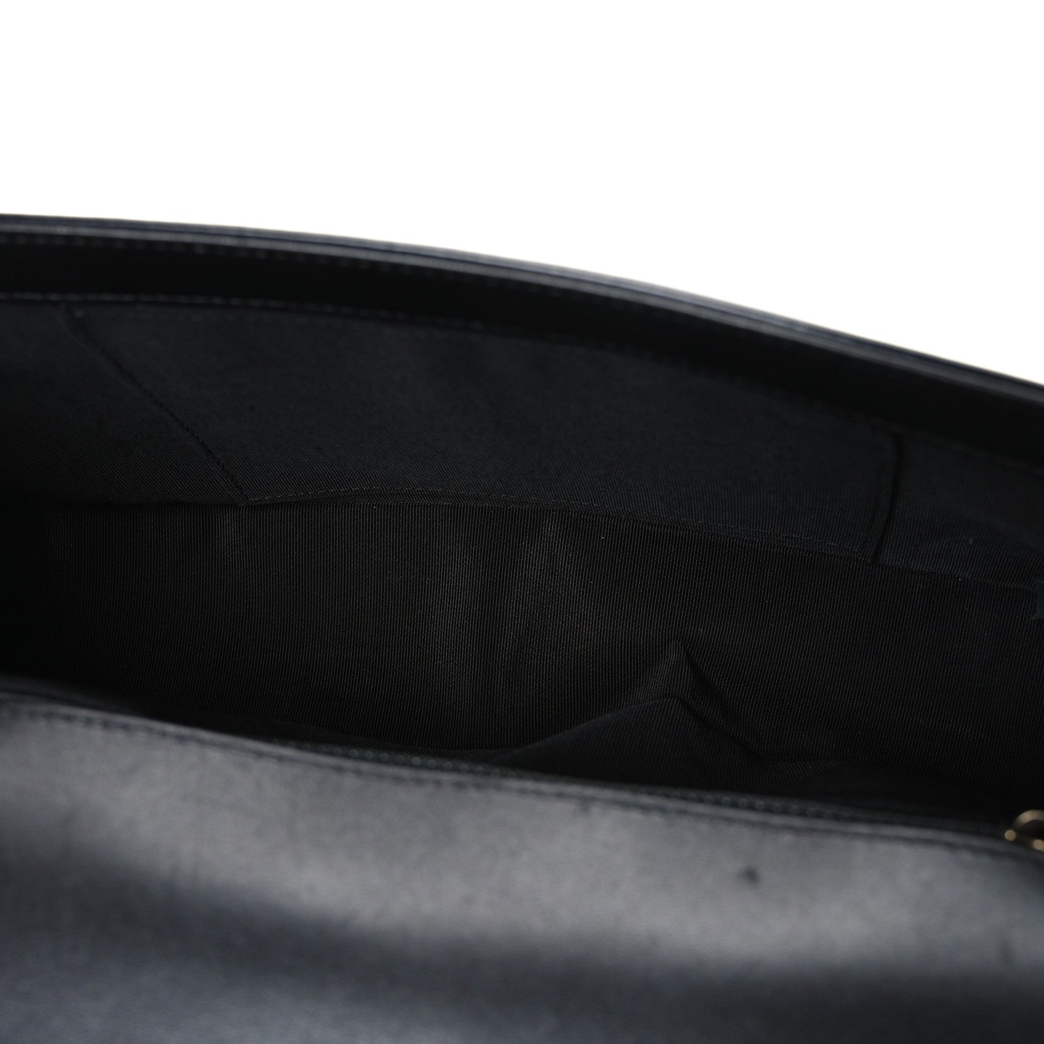 Iridescent Glazed Calfskin Quilted New Medium Boy Flap Black