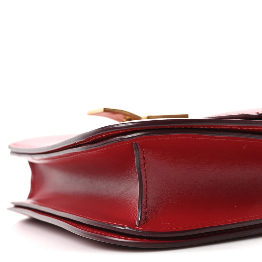 Box Calfskin Medium Classic Box Flap Bag Red Red