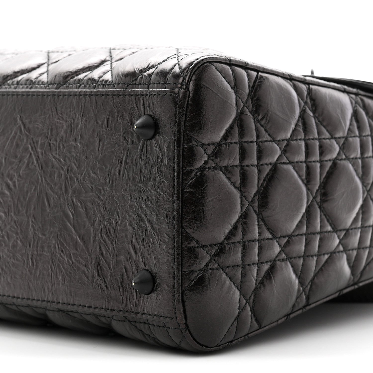 Crinkled Calfskin Cannage Medium Lady Dior Black