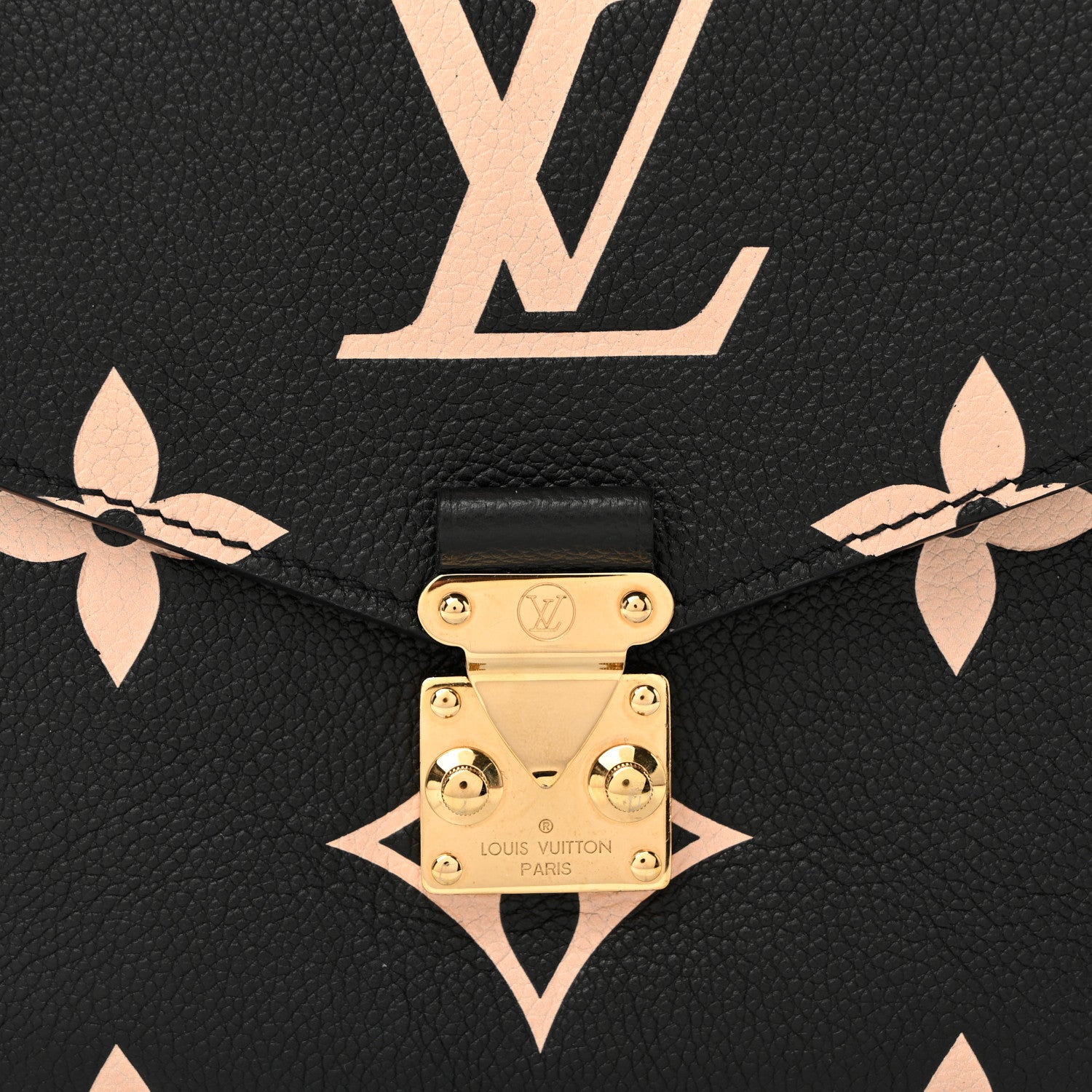Empreinte Monogram Giant Pochette Metis Black Beige