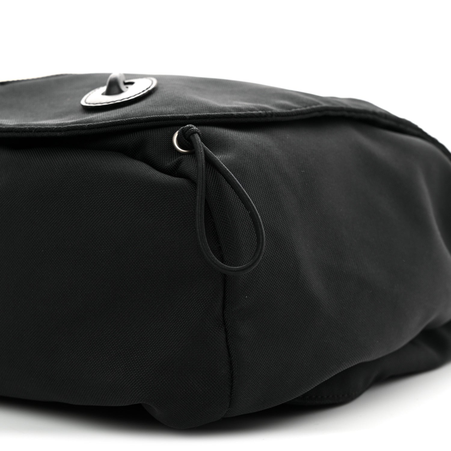 Nylon Sport CC Messenger Black