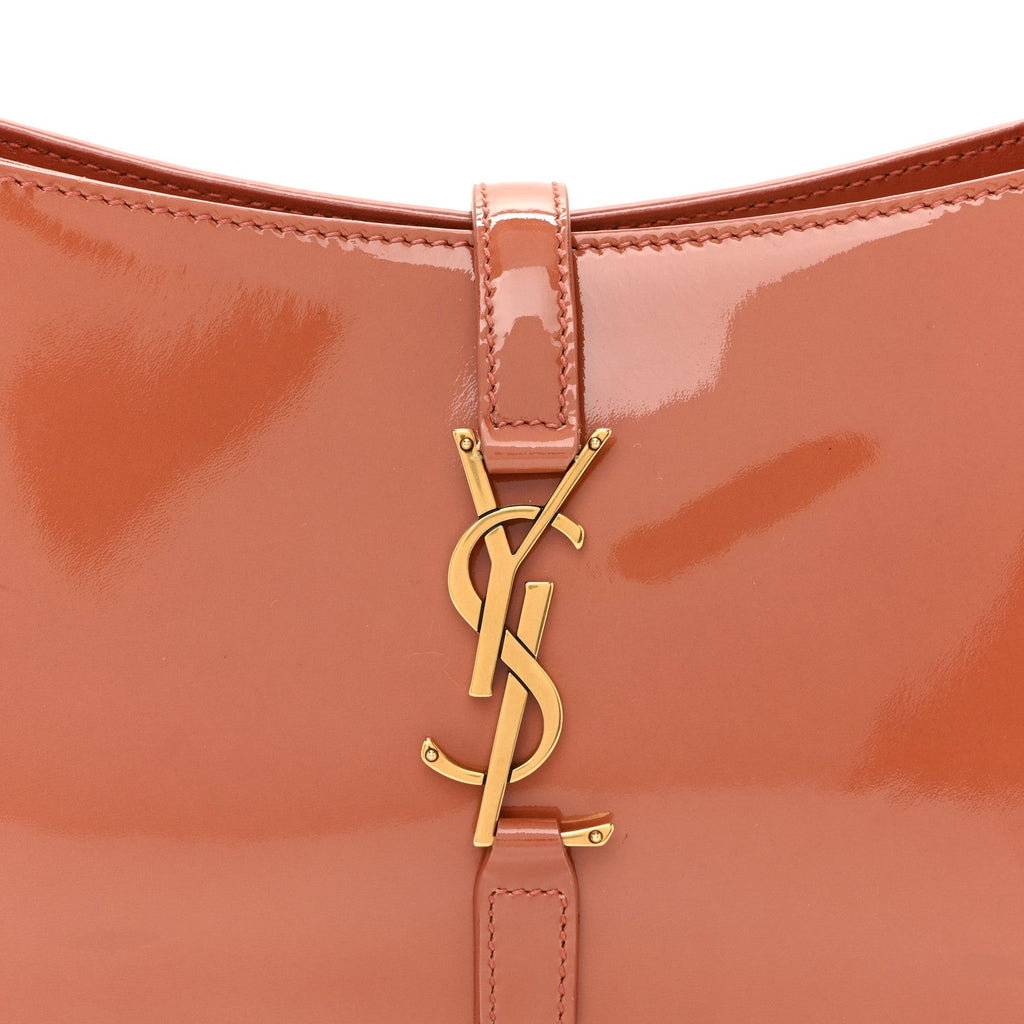 Patent Le 5 A 7 Hobo Mild Rose