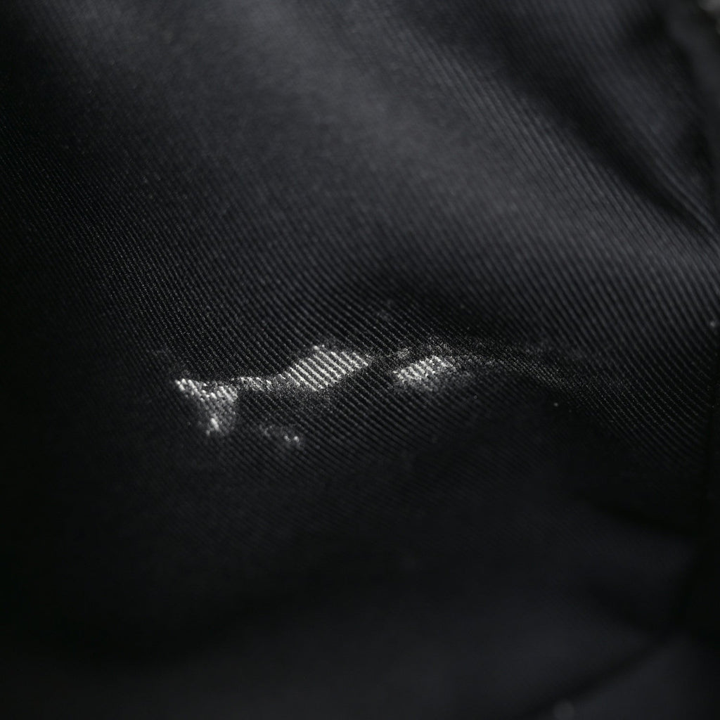 Taurillon Monogram S Lock Messenger Black