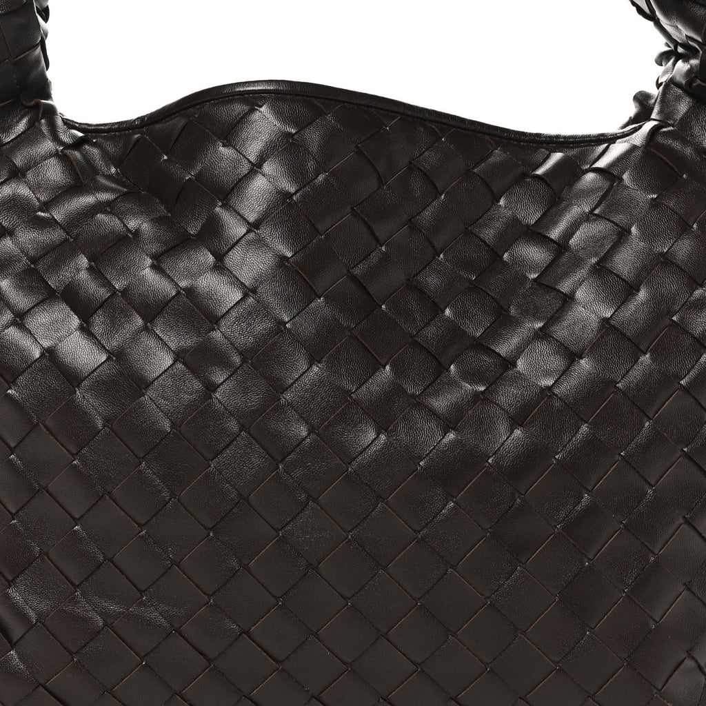 Calfskin Intrecciato Small Hop Fondant