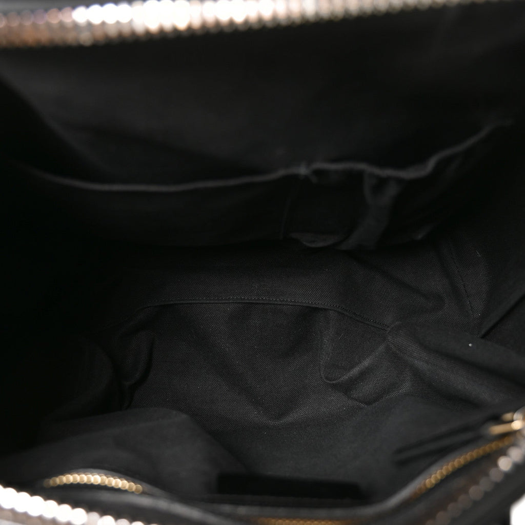Shiny Lord Calfskin  Antigona Black