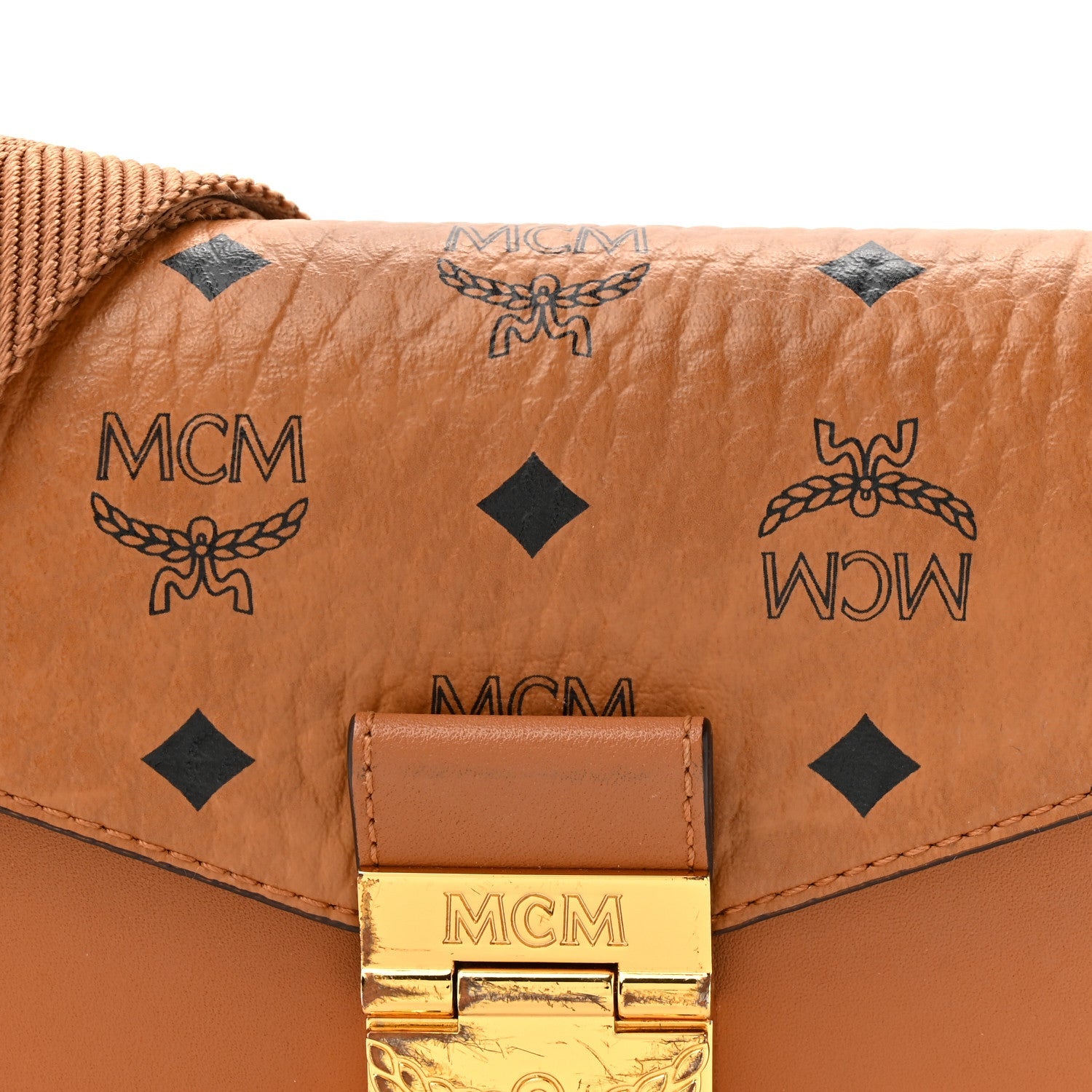 Visetos Small Millie Crossbody Belt Bag Cognac