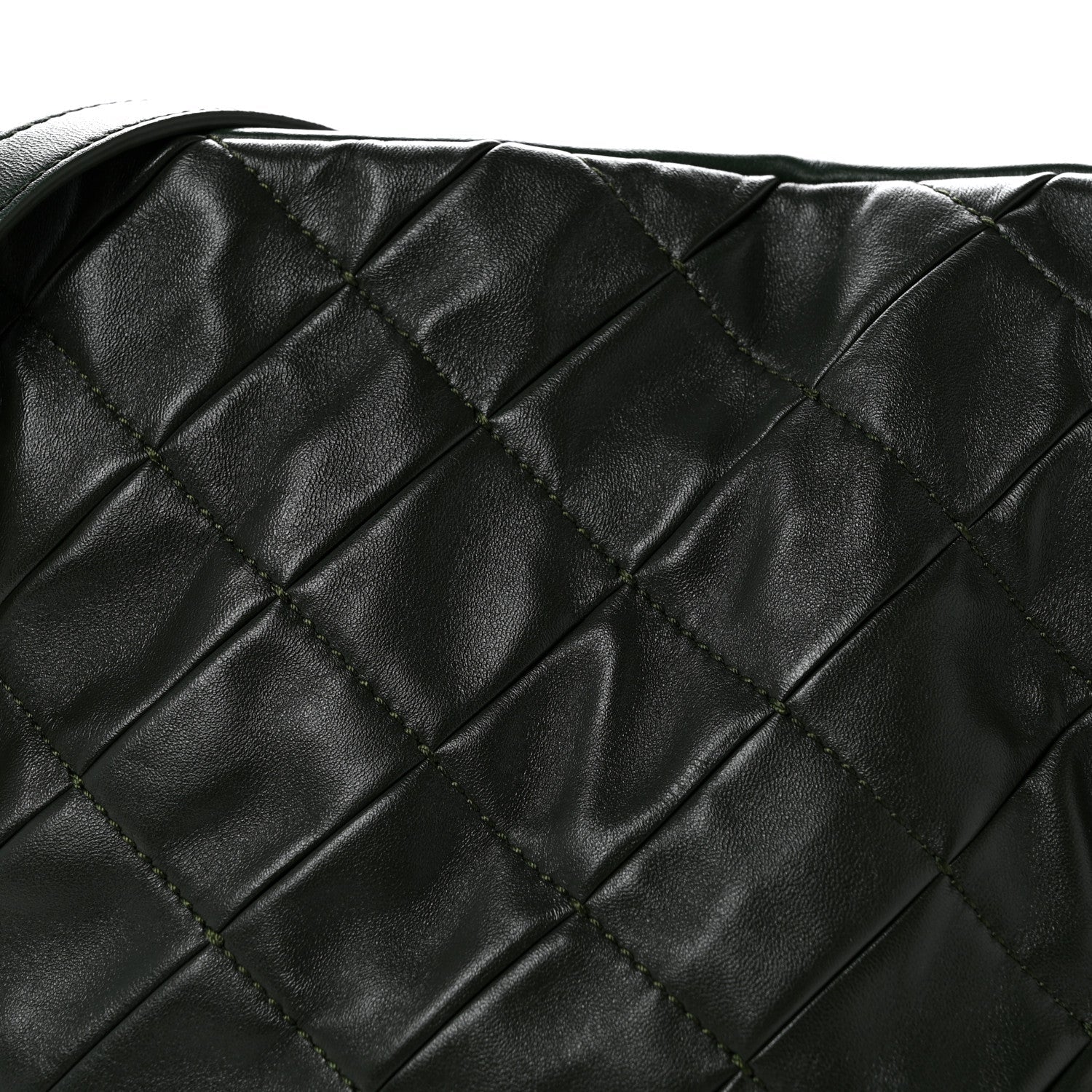 Calfskin Quilted Flamenco Knot Clutch Verde