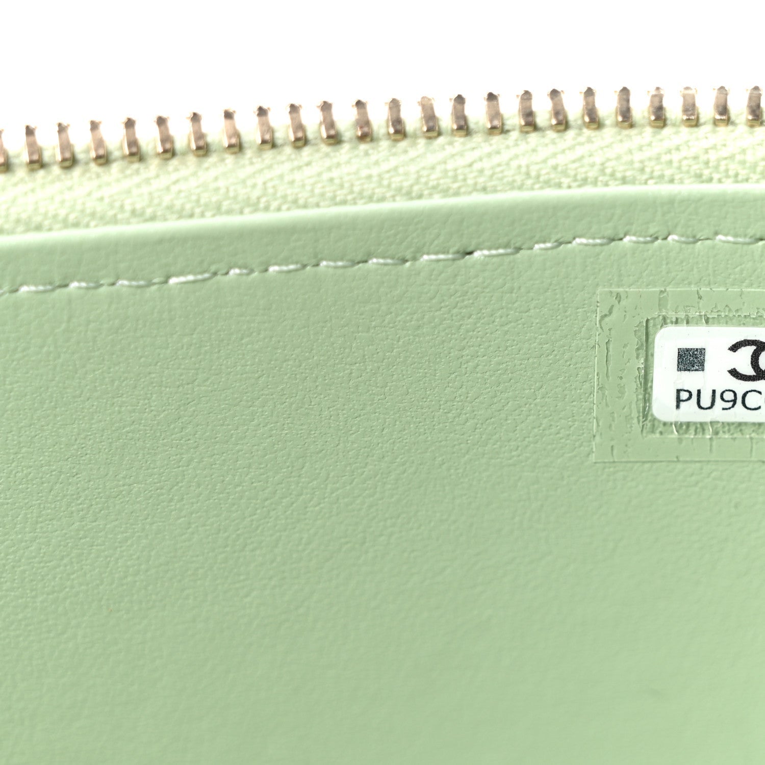 Caviar Quilted Small Vanity Case With Chain Light Green