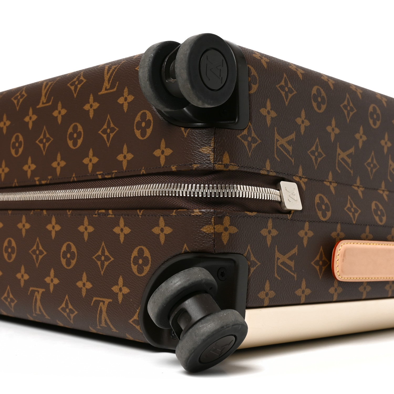 Monogram Horizon 50
