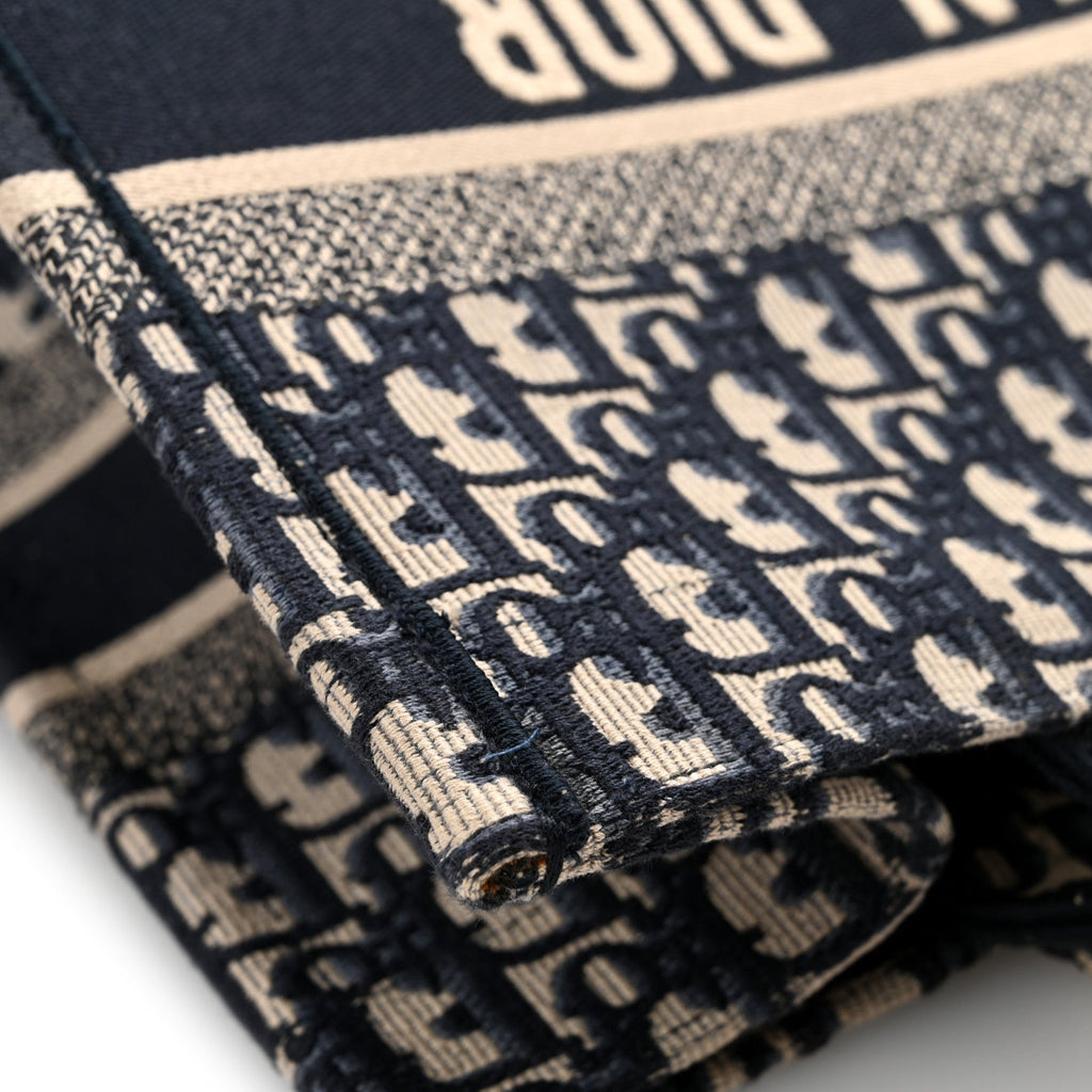 Oblique Medium Book Tote Blue Multicolor
