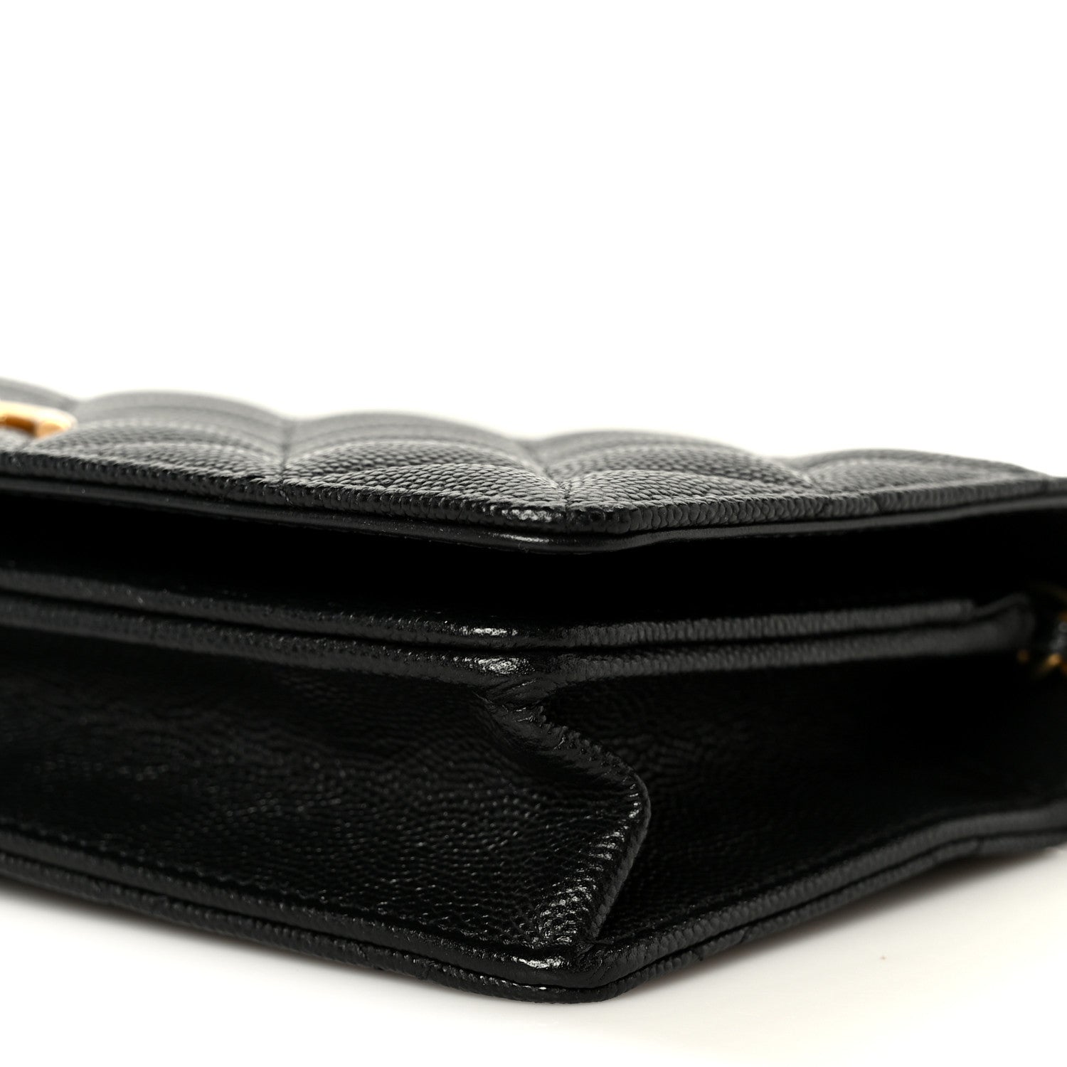 Caviar Quilted Camellia Clutch With Chain Black