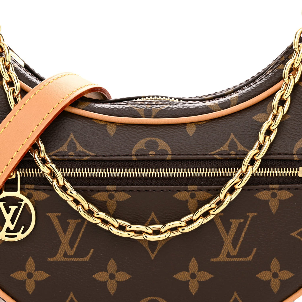 Monogram Loop