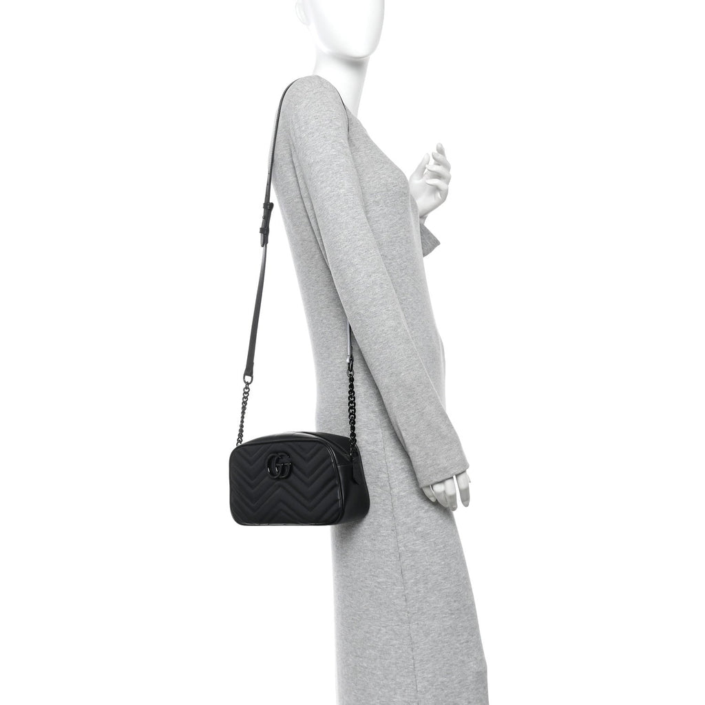 Calfskin Matelasse Monochrome Small GG Marmont Chain Shoulder Bag Black