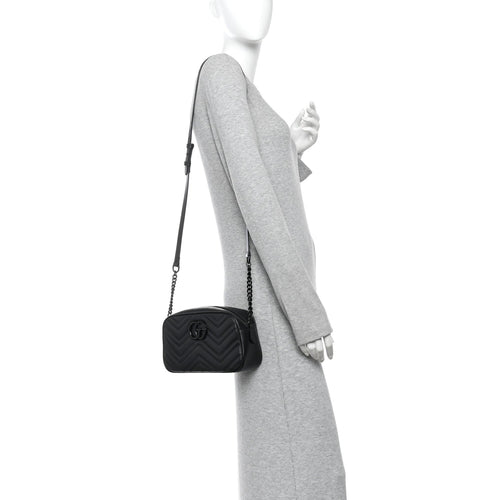 Calfskin Matelasse Monochrome Small GG Marmont Chain Shoulder Bag Black