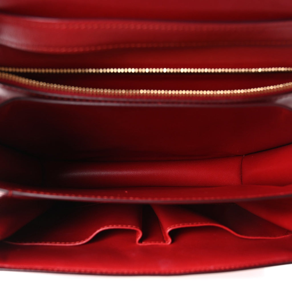 Box Calfskin Medium Classic Box Flap Bag Red Red