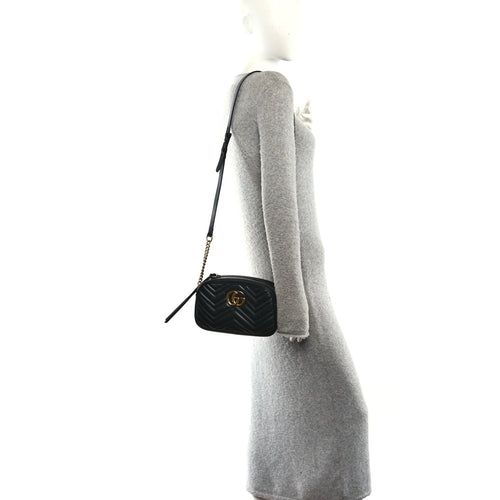 Calfskin Matelasse Small GG Marmont Chain Shoulder Bag Black