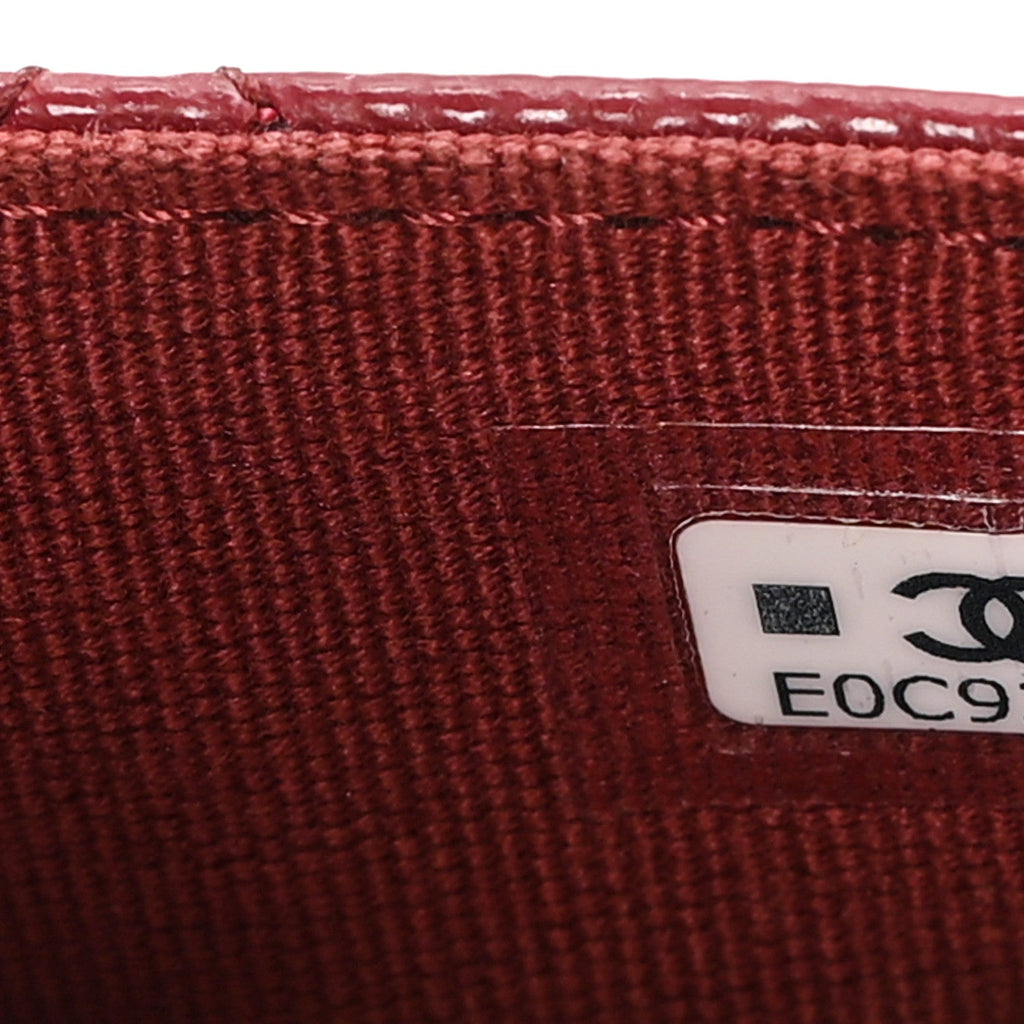 Caviar Quilted Crystal CC Zip Around Card Holder Red
