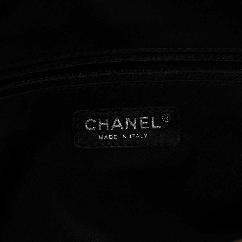 Caviar Quilted Jumbo Easy Flap Black