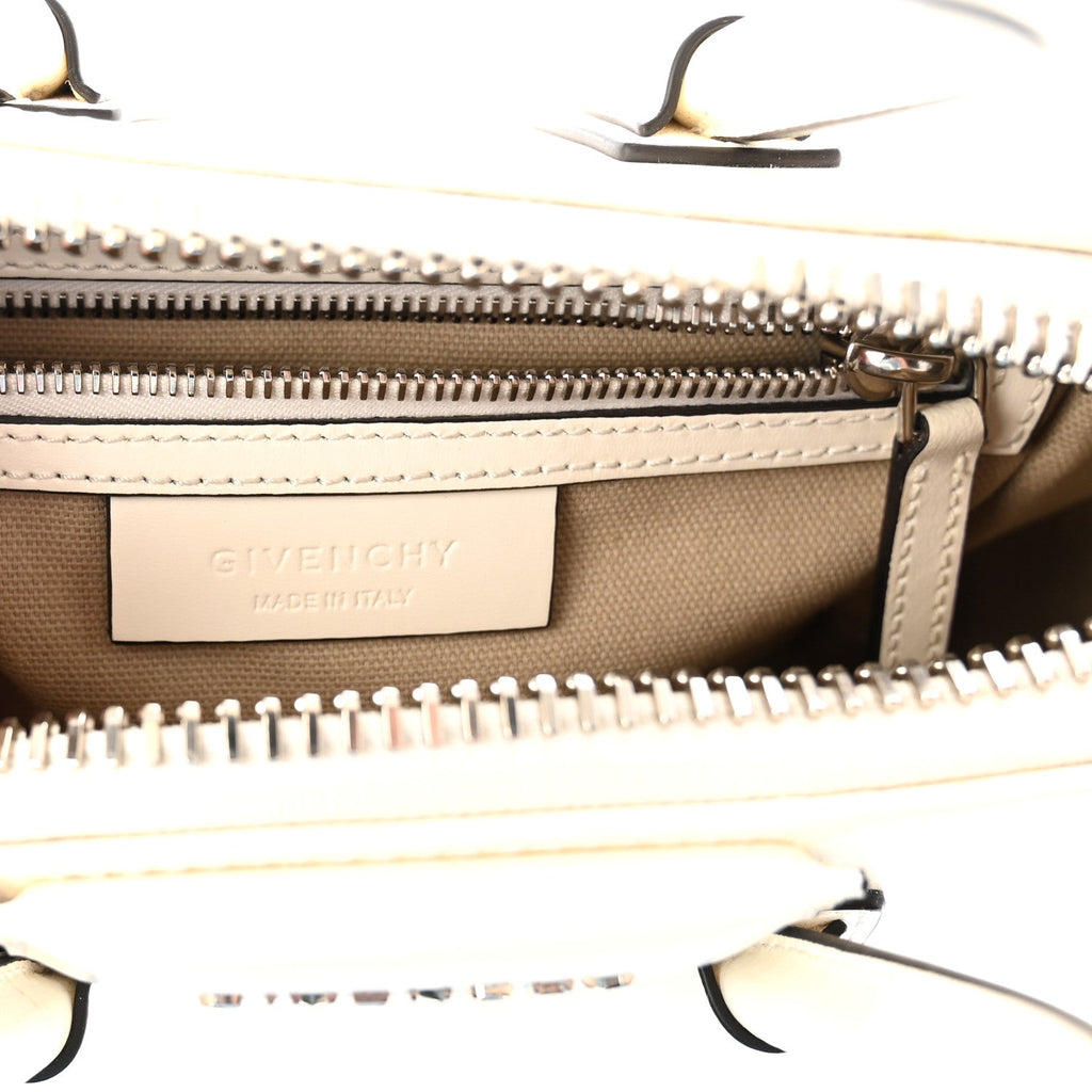 Shiny Lord Calfskin Mini Antigona Ivory