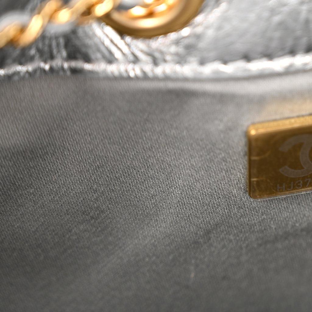 Metallic Aged Calfskin Quilted Mini Chanel 25 Handbag Silver