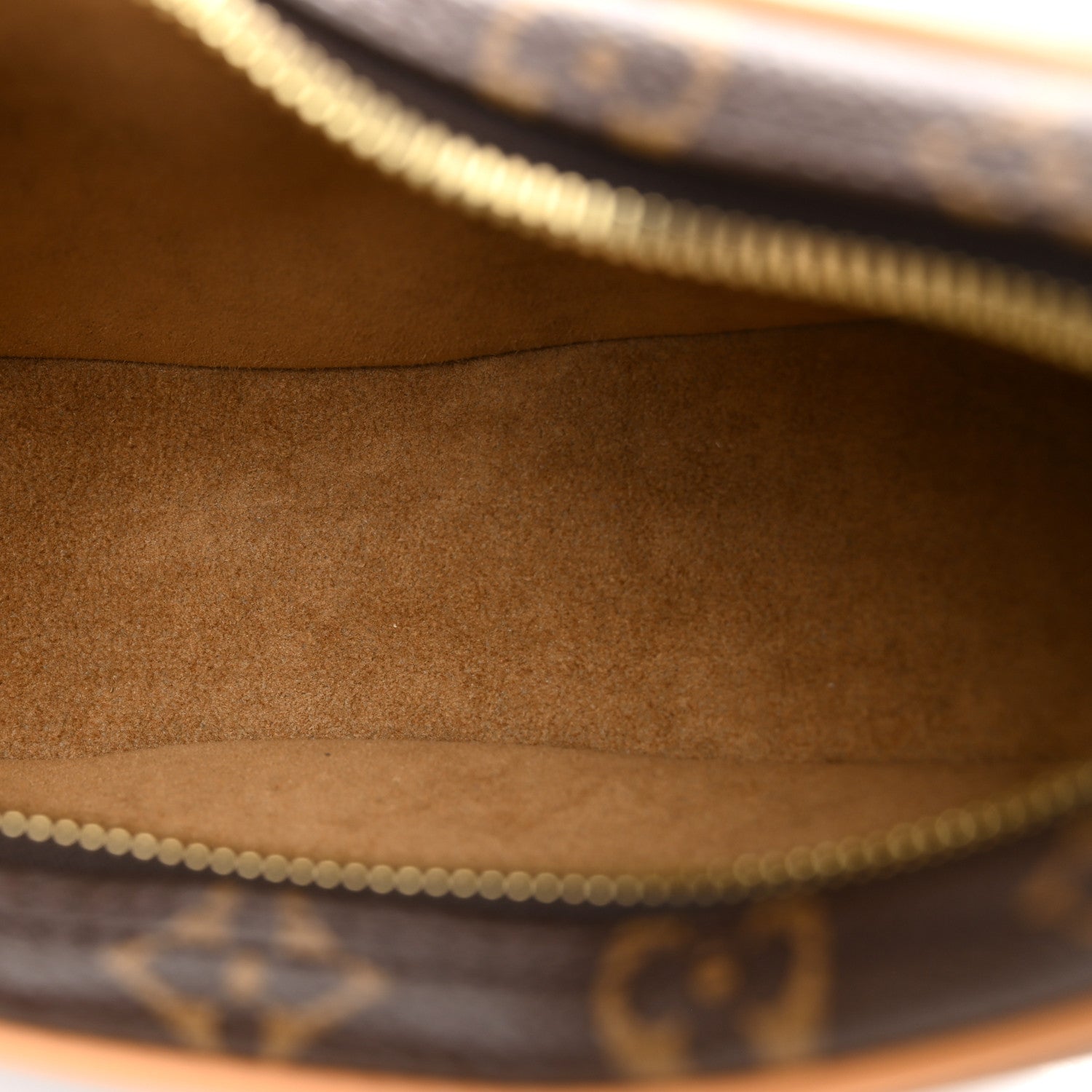 Monogram Loop