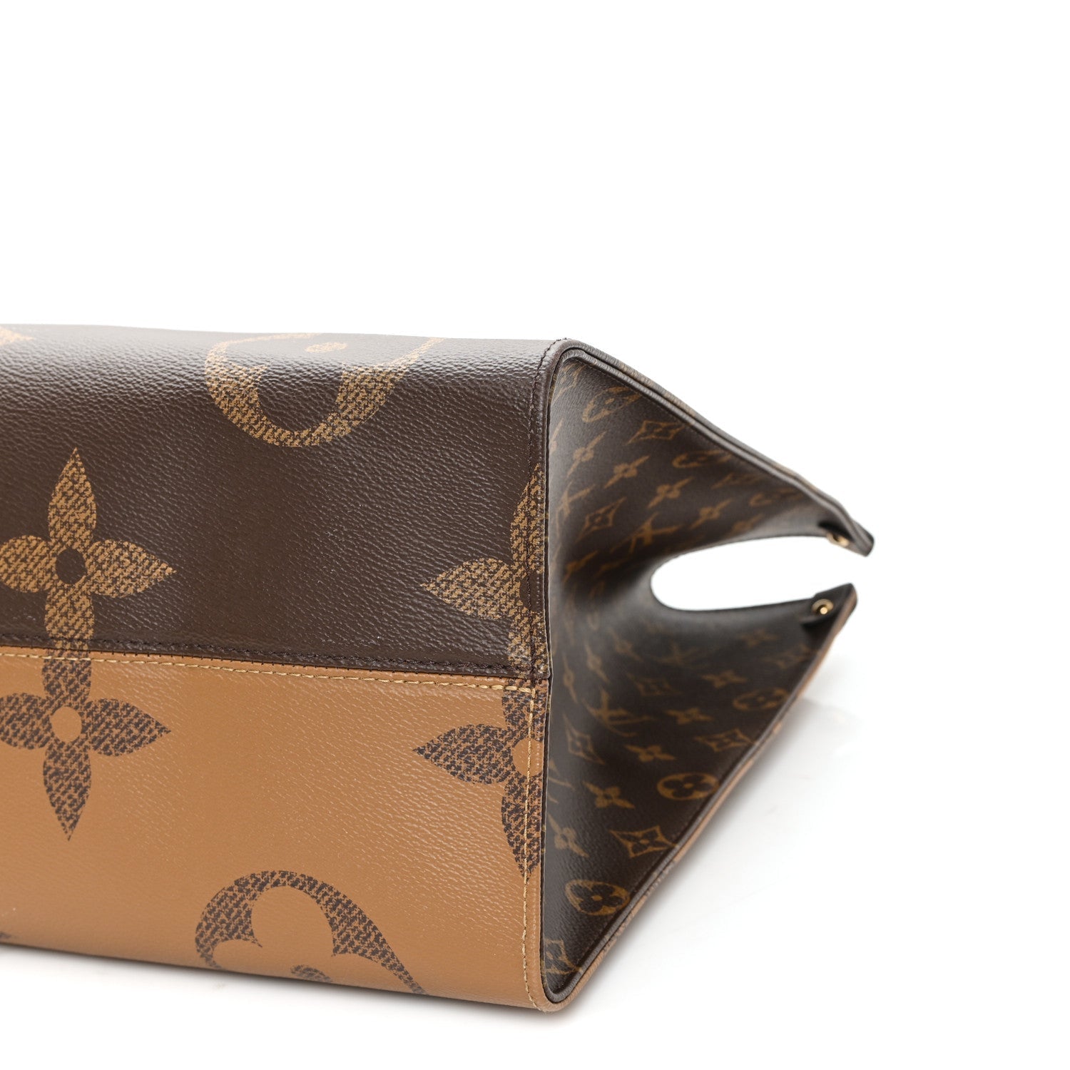 Reverse Monogram Giant Onthego GM