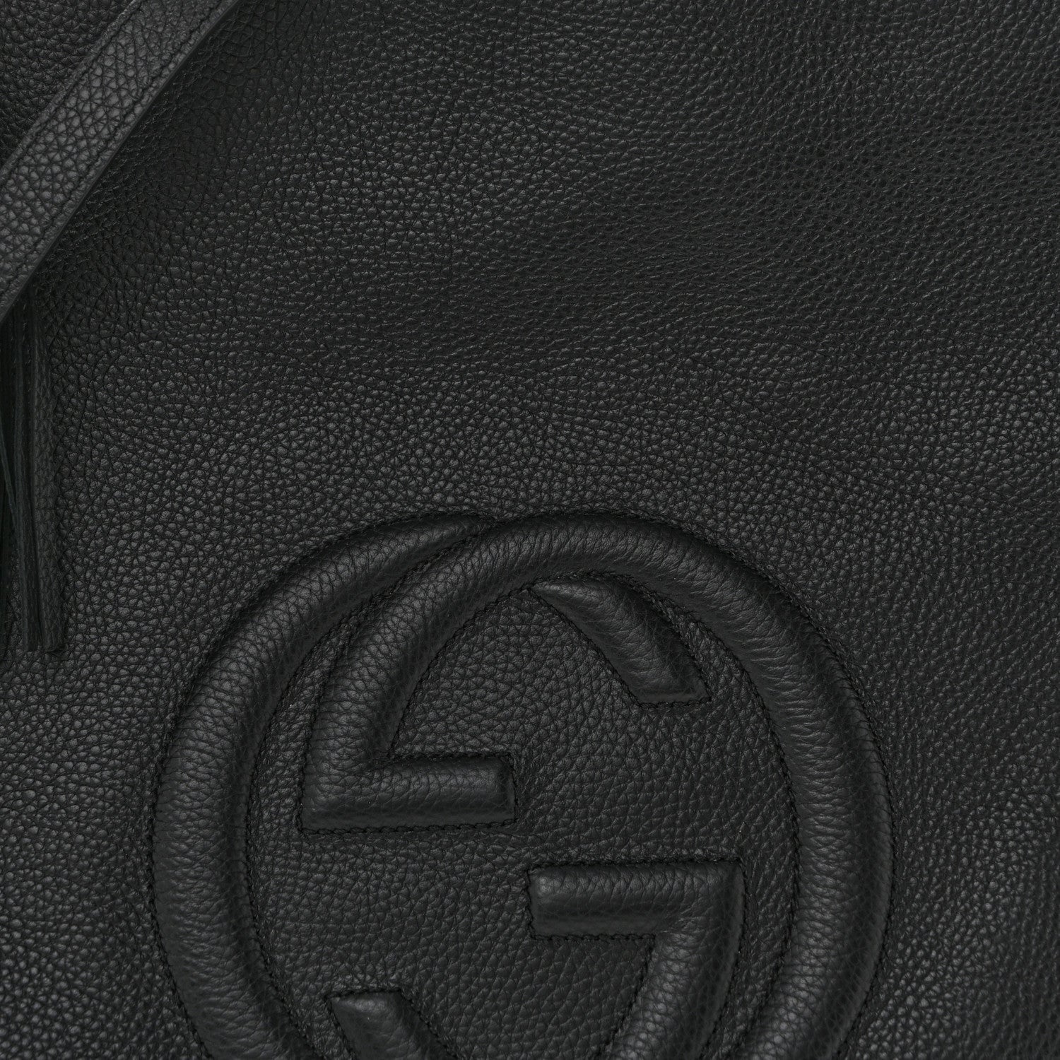Pebbled Calfskin Large Soho Hobo Black