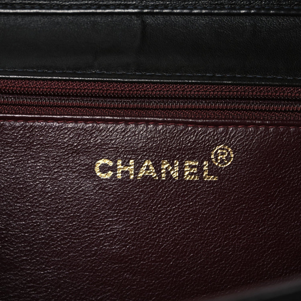 Lambskin Quilted Medium Single Flap Black