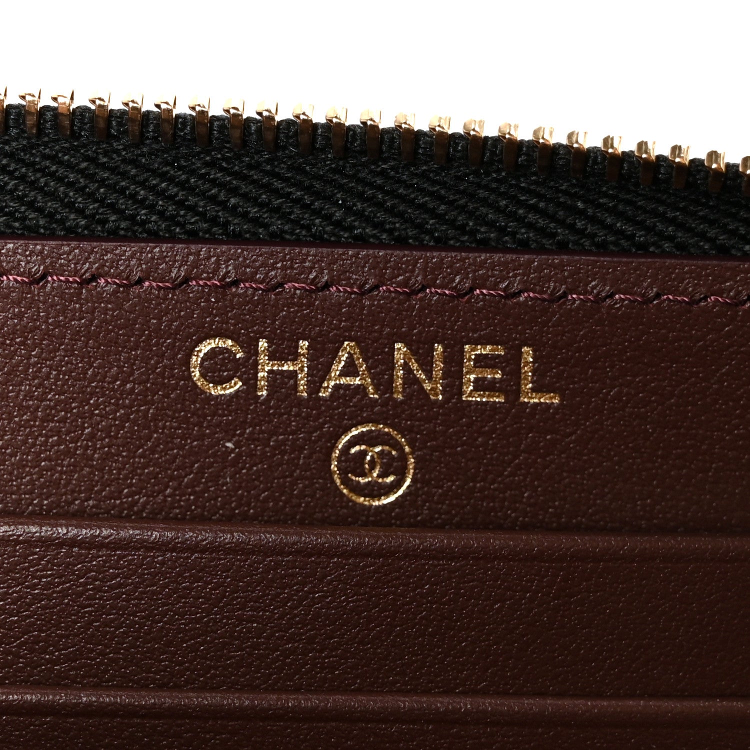 Caviar Quilted Medium Zip Around Wallet Black