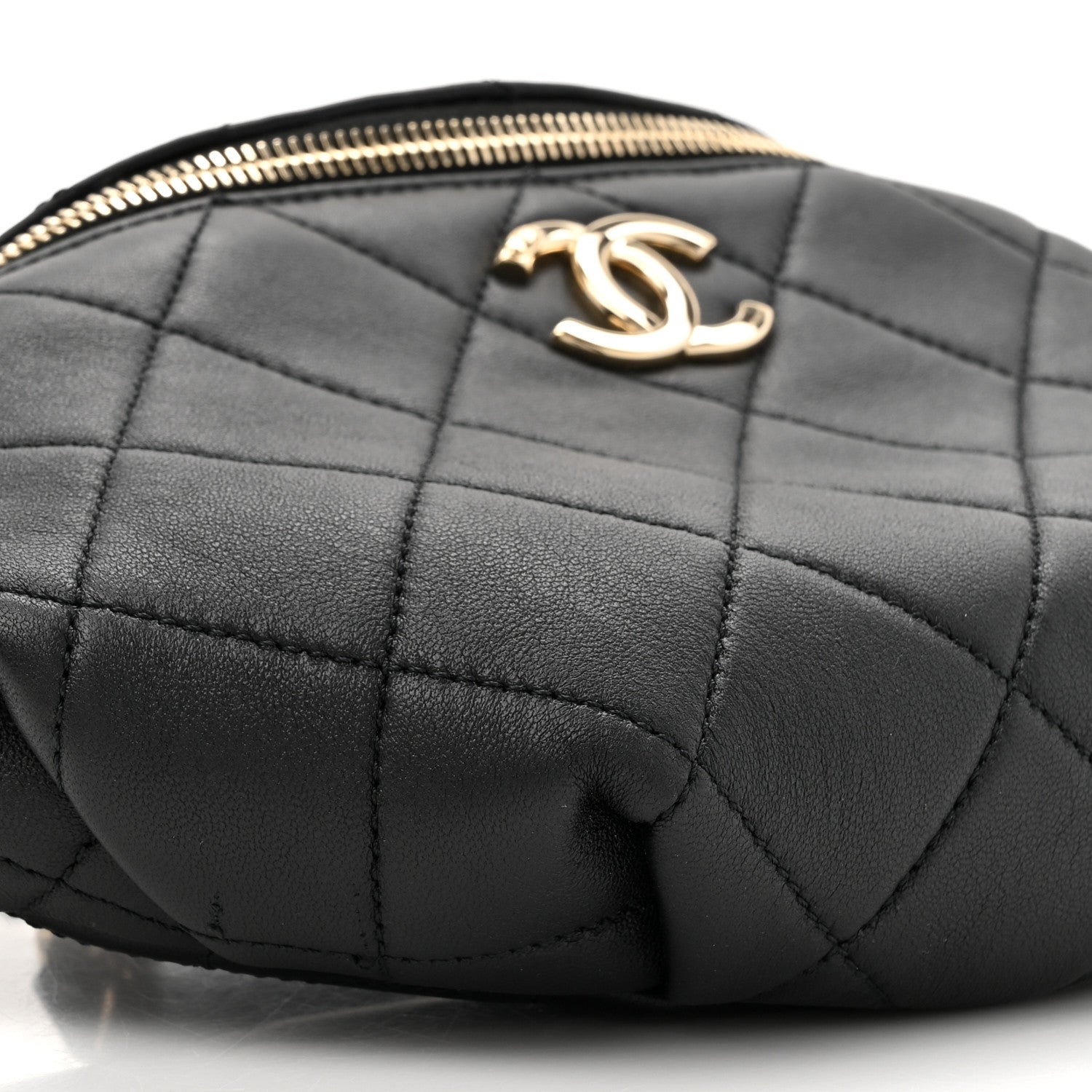 Lambskin Quilted Resin Bi-Color Waist Bag Fanny Pack Black
