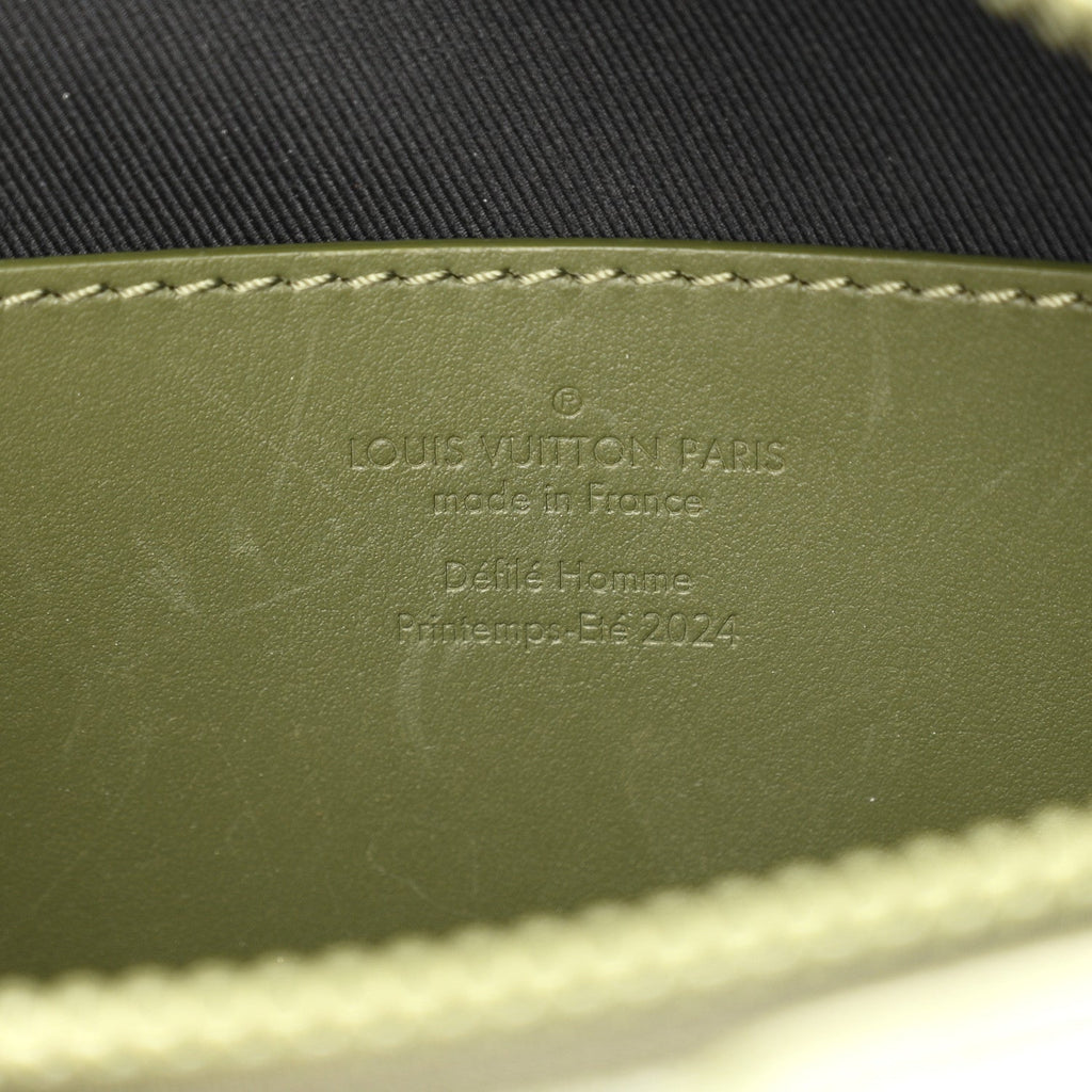 Damoflage LV Trail Wearable Wallet Green