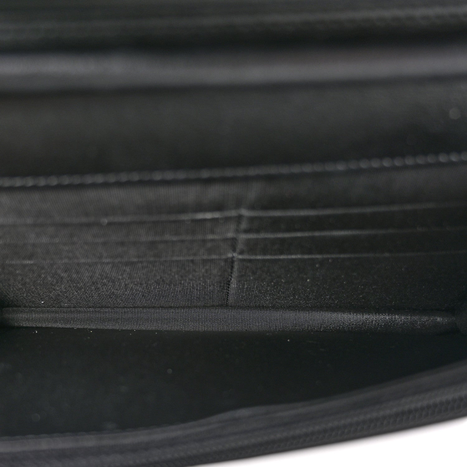 Caviar Quilted Boy Wallet On Chain WOC Black