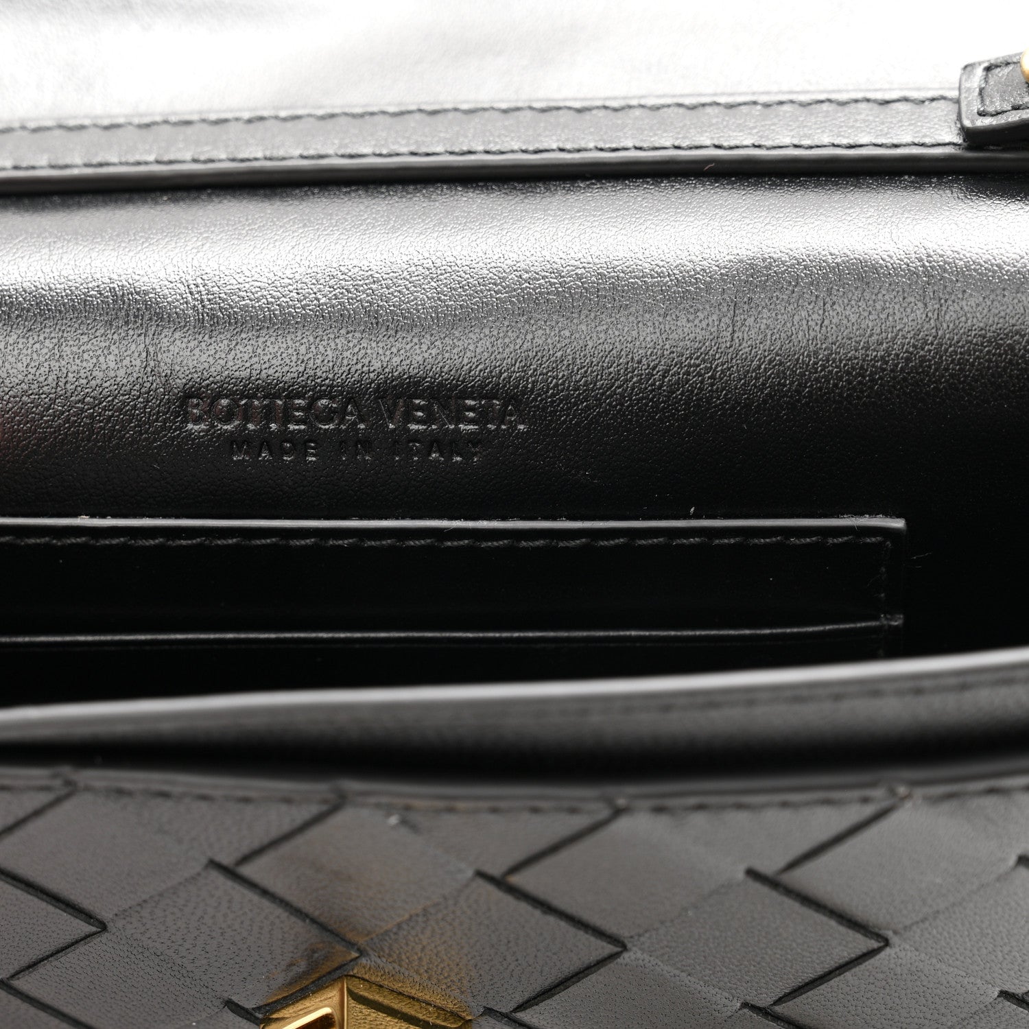 Nappa Intrecciato Andiamo Pouch On Chain Black Black