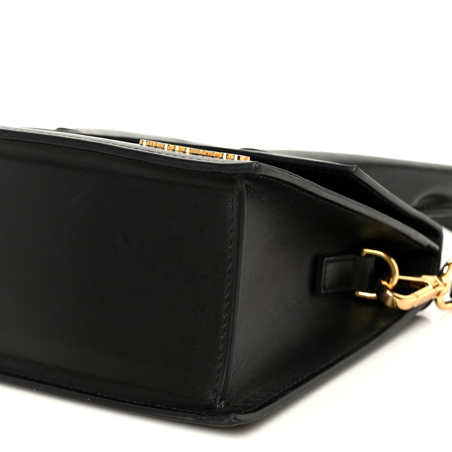 Smooth Calfskin Le Chiquito Moyen Black