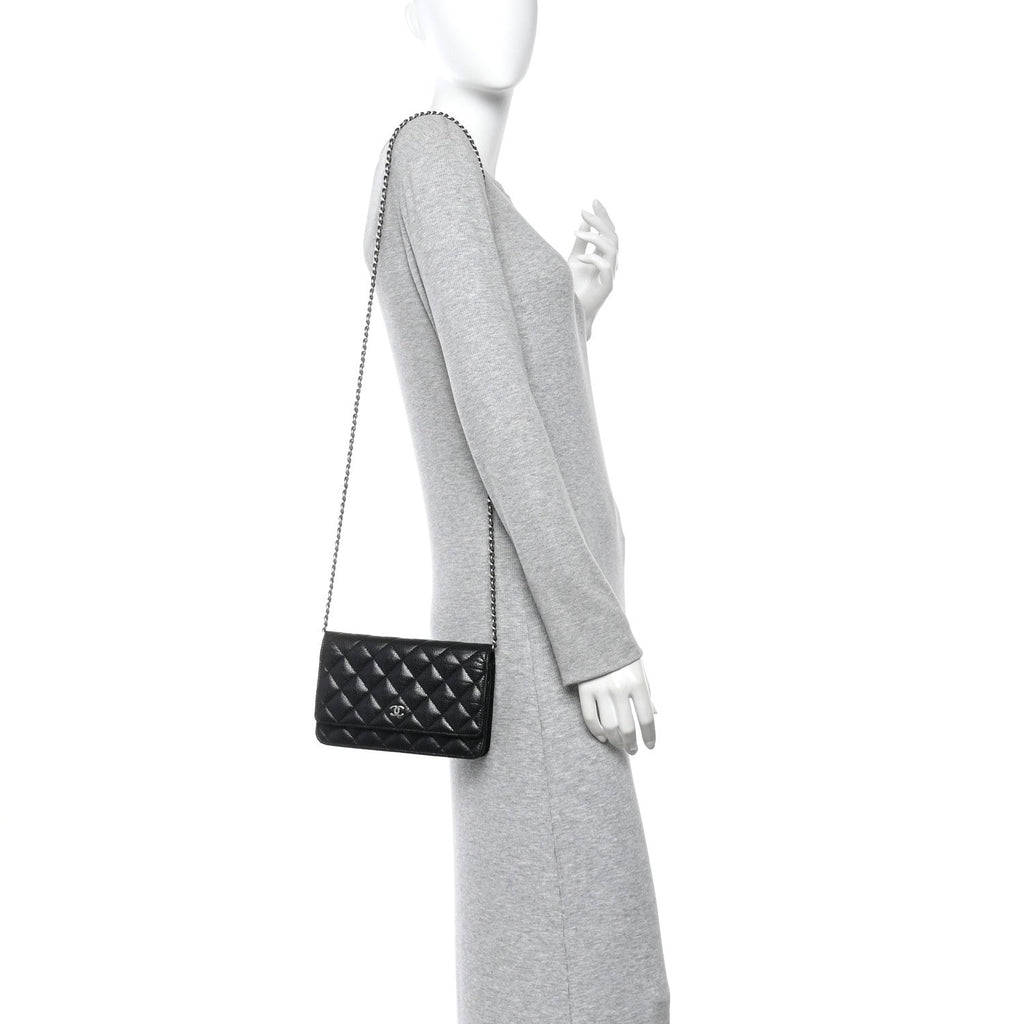 Caviar Quilted Wallet on Chain WOC Black
