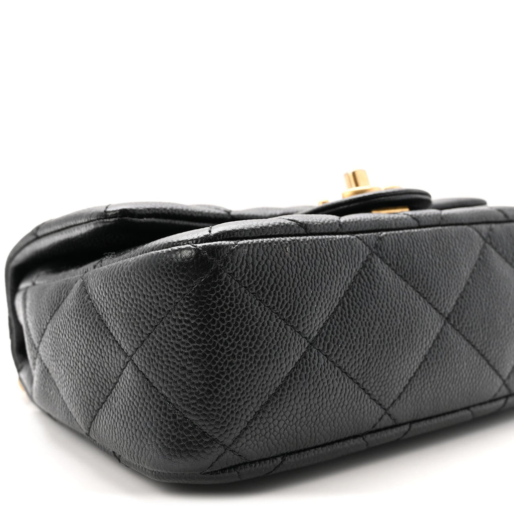 Caviar Quilted Mini Sweetheart Flap Black