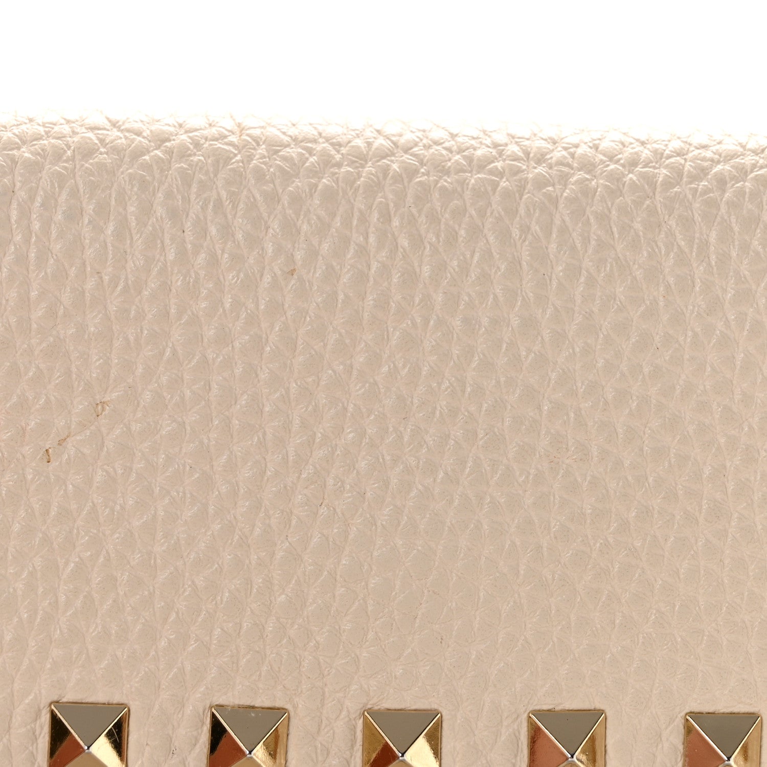 Grainy Calfskin Rockstud Crossbody Pouch Light Ivory
