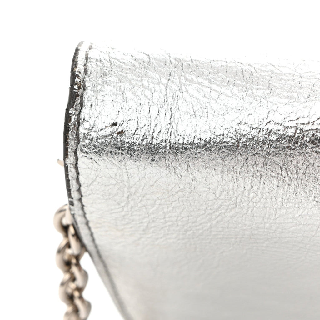 Metallic Crinkled Calfskin Belle de Jour Chain Clutch Silver